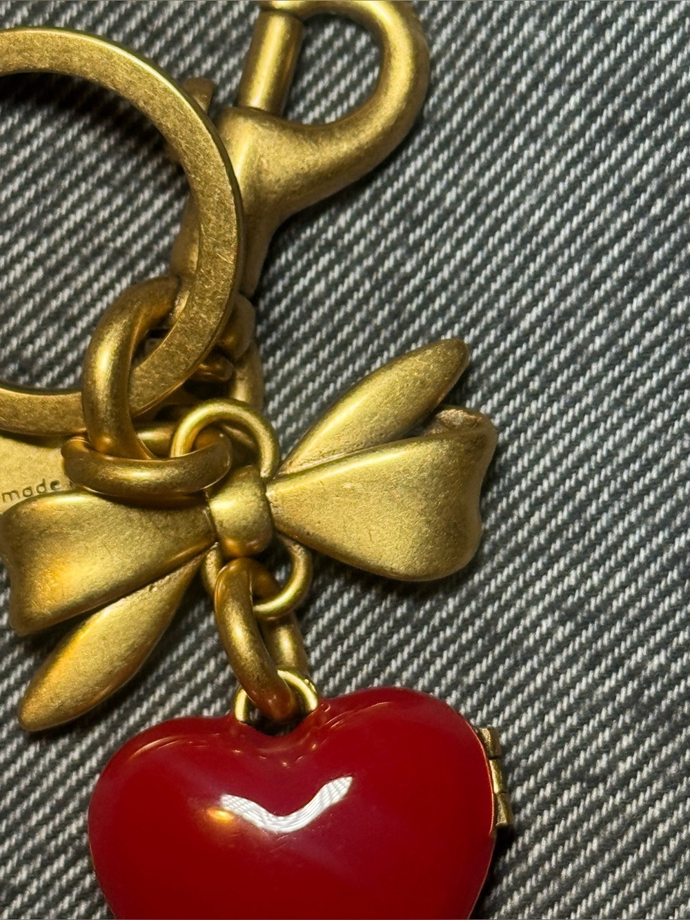 Coach Heart Locket - Picture 6 of 7